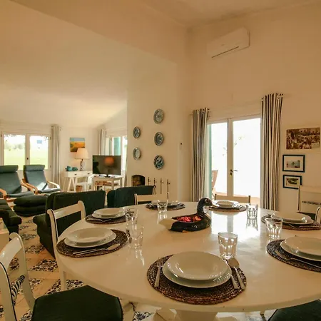 Flh Terrace House *